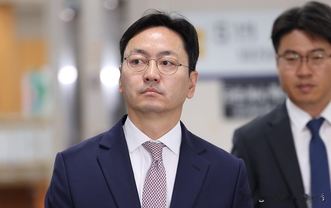韩“12·3戒严案”庭审交锋：特检组与前防长方围绕流程激烈博弈11日韩国首尔