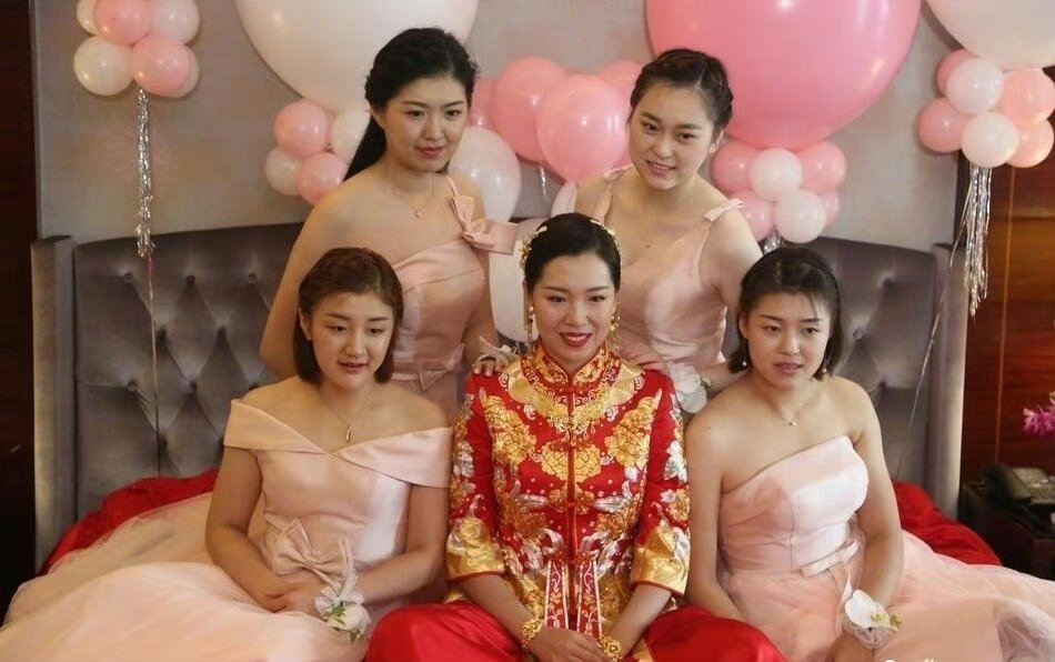 那些年陈梦当过的伴娘！好嫩，好美！​​​