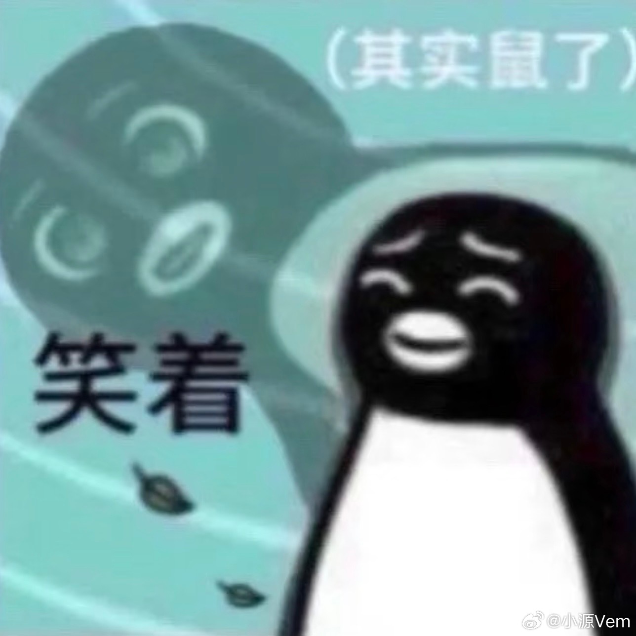 大漫刚回家，我说嘴巴边上长个痘，是不是昨天吃了榴莲上火，他二话不说就撅过来亲，门