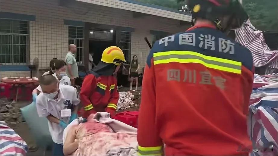 从民间玄学角度，如何看待四川长宁县升学宴惨剧事件！8月18日，四川省长宁县硐底