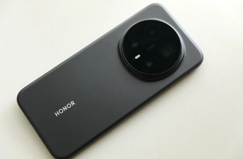 终于知道，为什么影像旗舰电池容量为什么不能做太大！你们看荣耀Magic8Pr