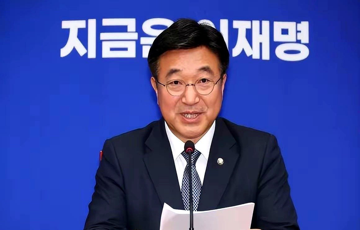 韩国大选，收买疑云闹翻天哎呀我的妈呀，韩国这政治圈最近简