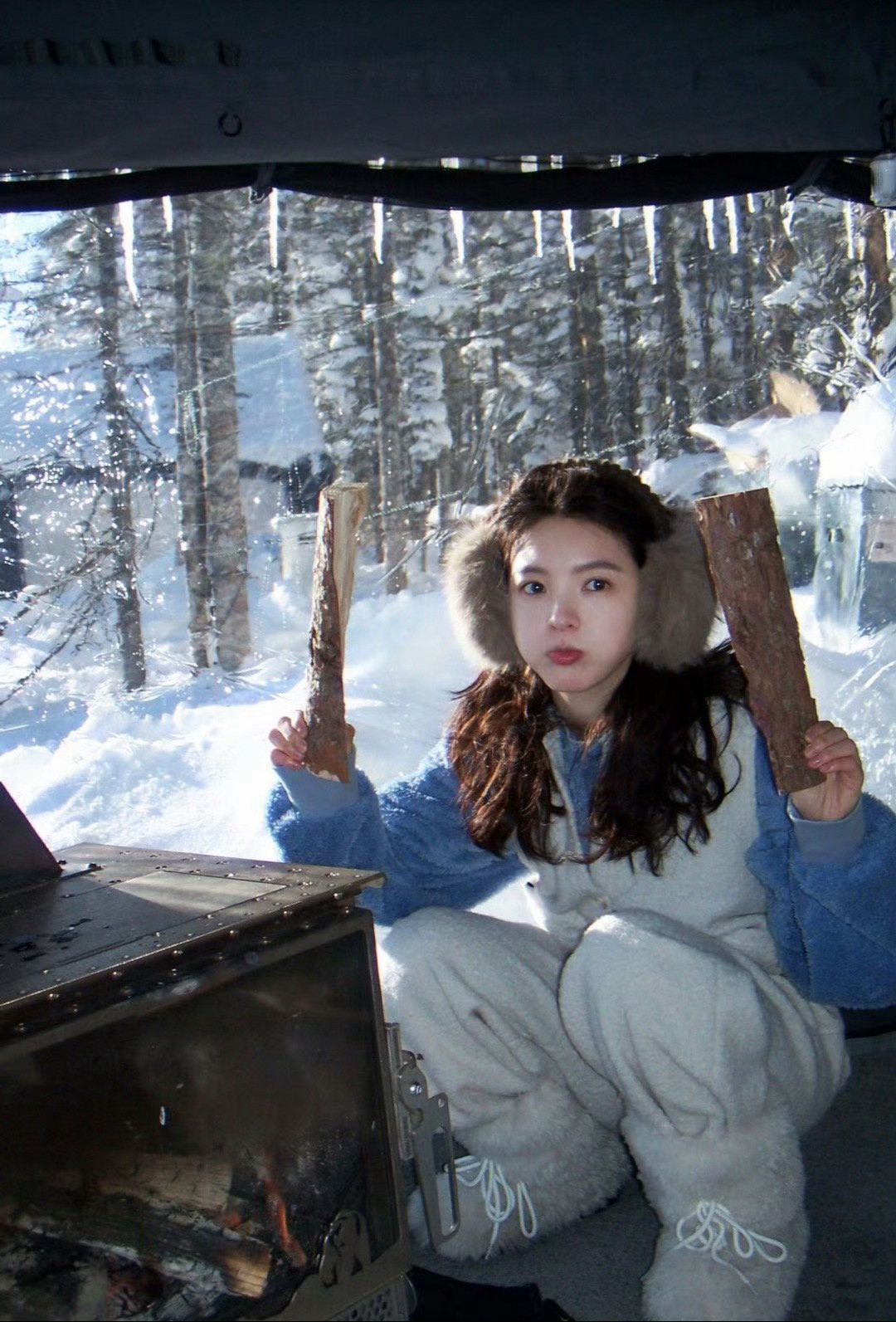 下次下雪一定要拍出这样的照片！！❄️章若楠雪地营业照章若楠雪地出片教程