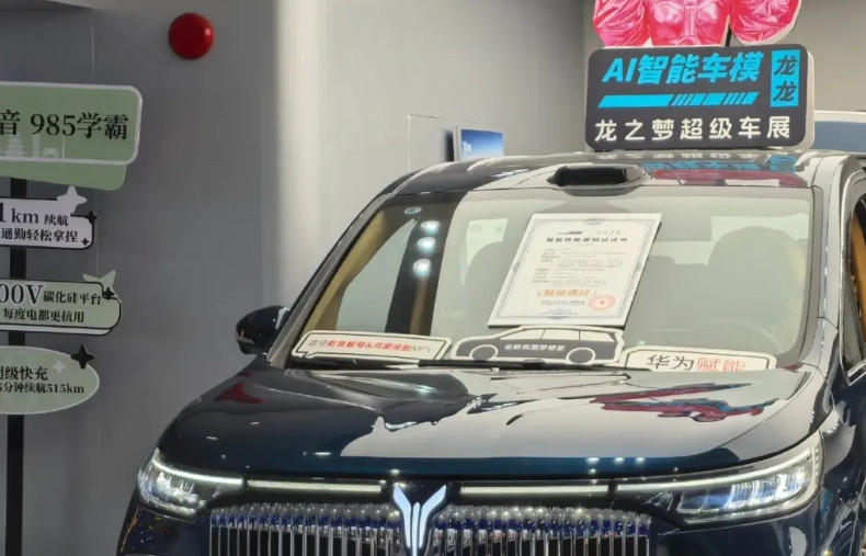 看这个架势，MMT被推上舆论顶端“拷打拉踩”，已经板上钉钉了，kol们，准备好下