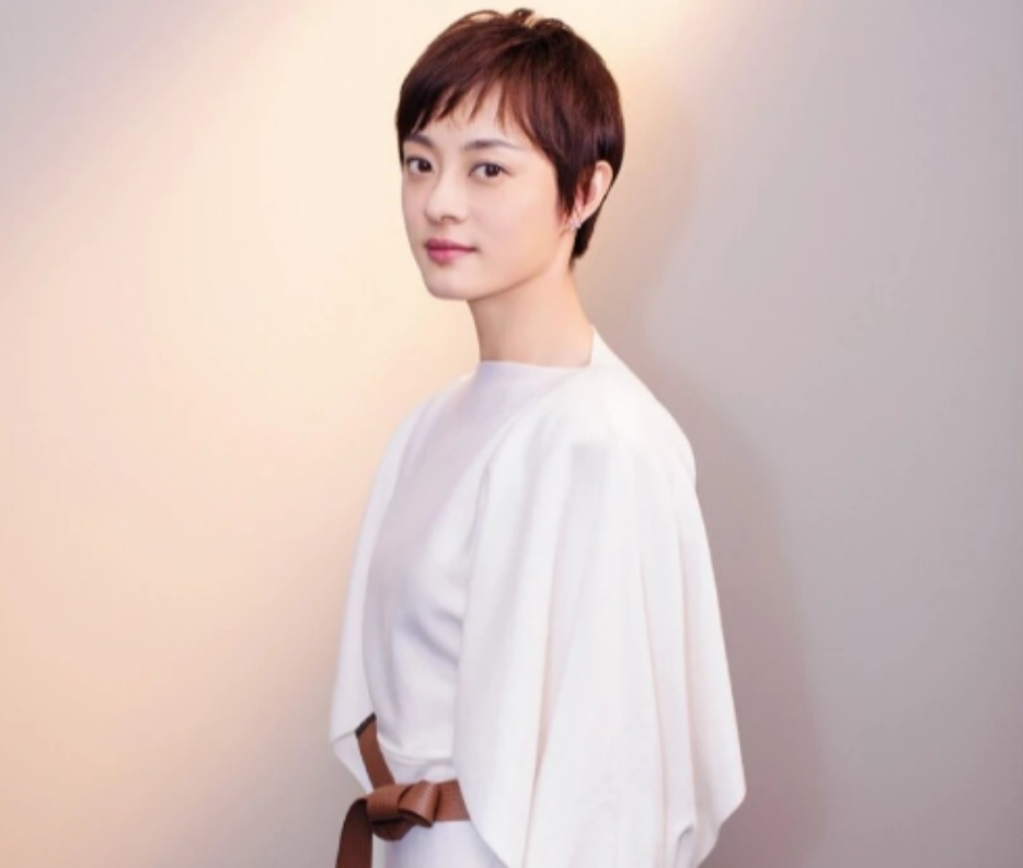 主持人问孙俪："你这辈子做得最正确的一件事是什么？"孙俪脱口而出："生孩子是我这