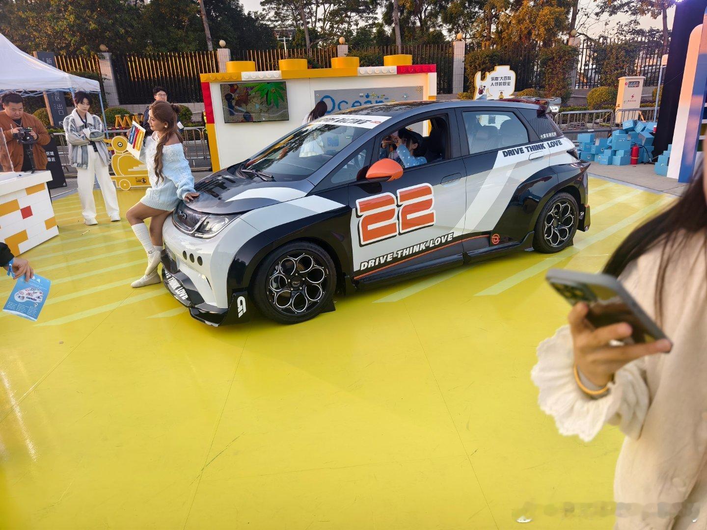 比亚迪的车型潮改，这颜值你受得了吗？还担心你的车没个性，没辨识度？思路打开一点，