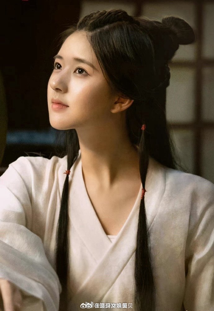 考古贴：原来当年孙珍妮和赵露思还竞争过同一个角色，多年后一个是女主角，一个还是配