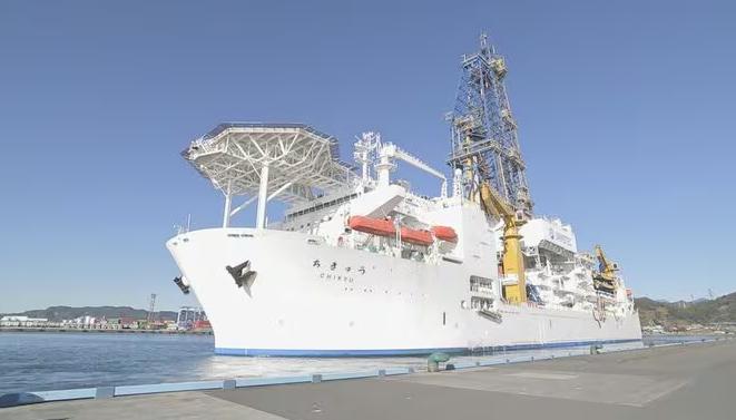 🌙2月1日，日本TBS新闻爆料说：日本政府已经正式确认，昨天（31日）日本勘探