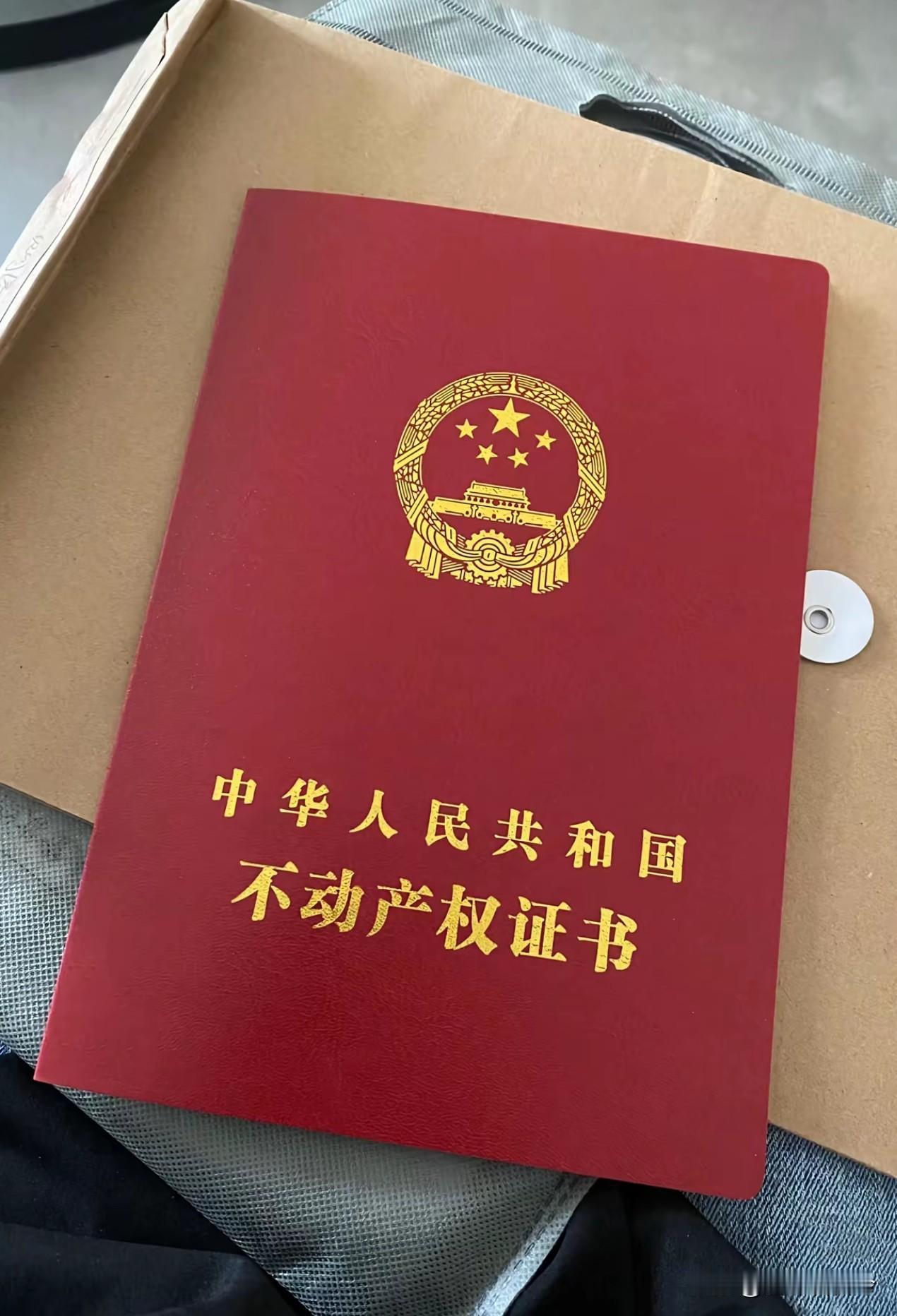 婆婆把我的陪嫁房给远方表弟了，我一句话让她哑口无言上周末回婆家吃饭，饭桌上婆