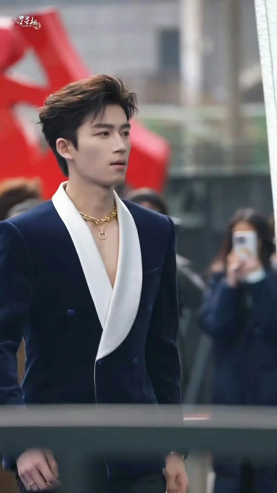 没人觉得王星越面色苍白吗？感觉好累的样