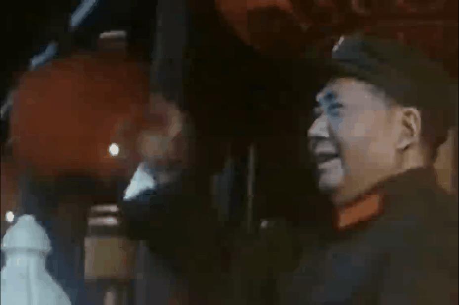 为了人民的老人家，不惜得罪所有人，其中这三大阵营不可小觑！一、资本阵营。老人家
