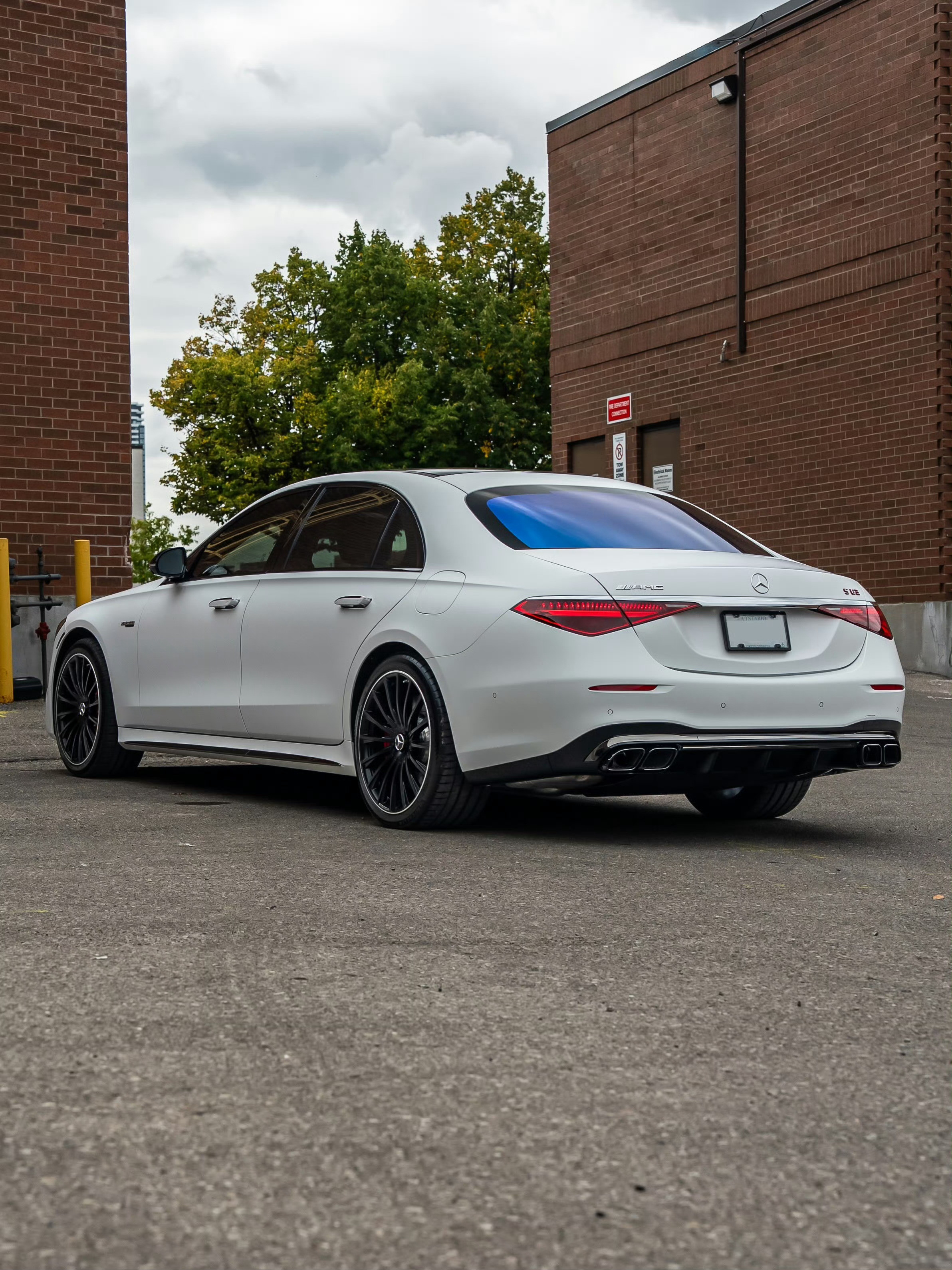 梅赛德斯—AMGS63EPerformance​​​