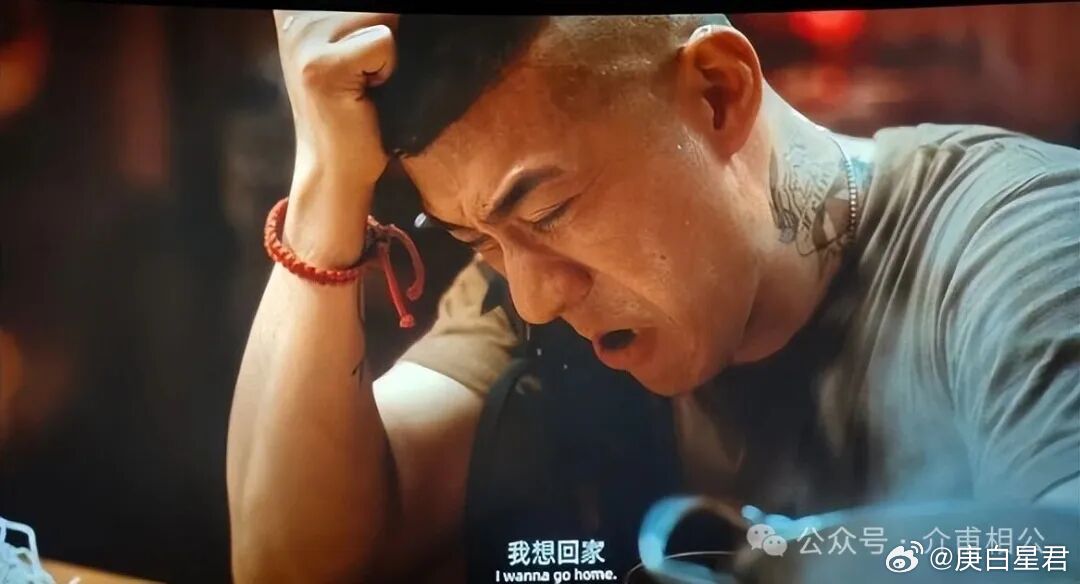我们会看电影吗？怎么有人看完《龙餐馆》后，会同情美国侵略者？电影《龙餐馆》里托尼