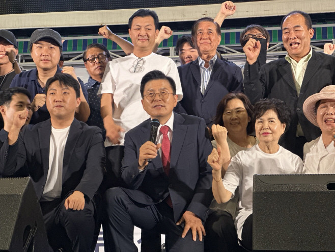 韩国前总理黄教安创立极右政党“自由与革新”，猛烈批评国民力量党韩国前国务总理黄