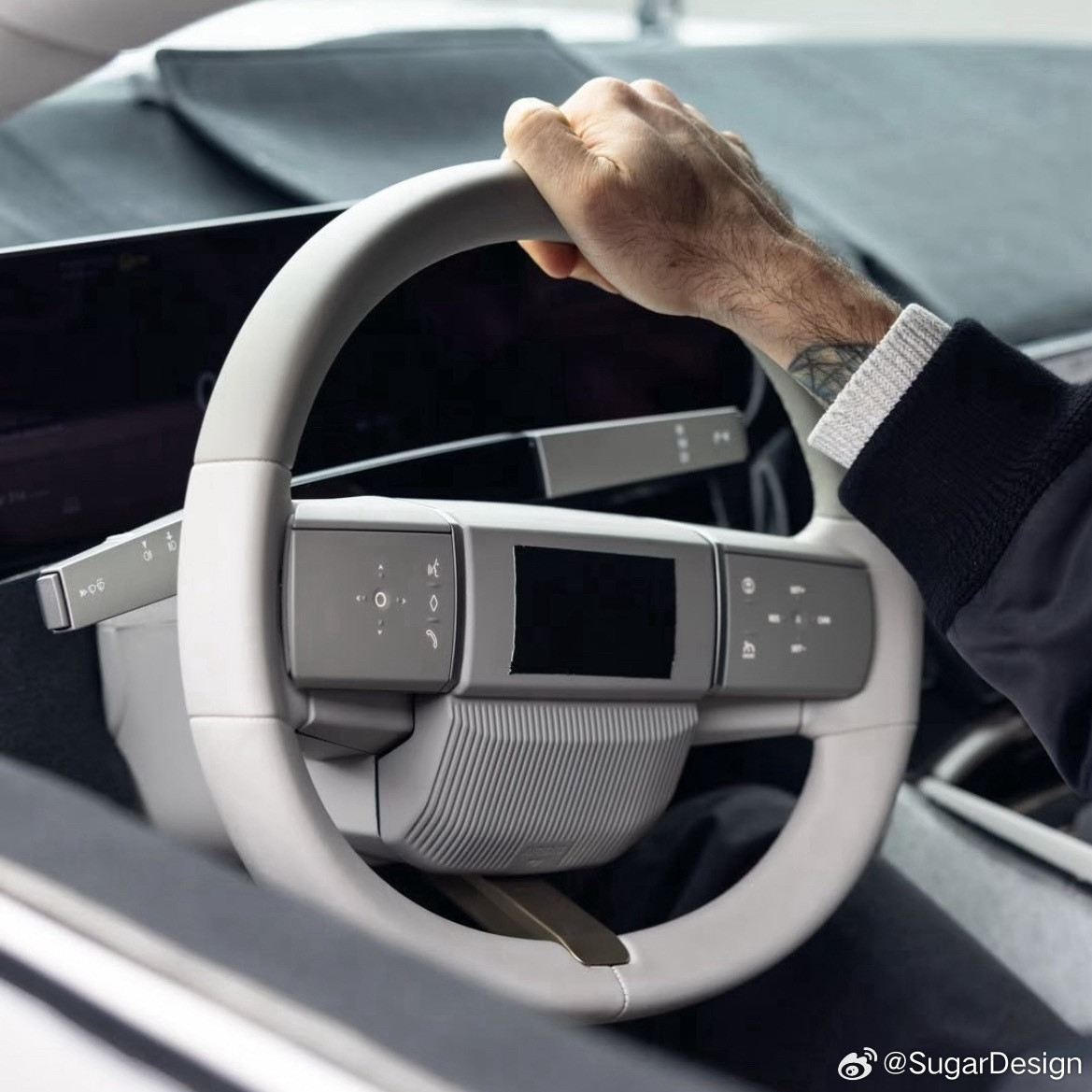 捷豹GT量产版方向盘曝光普桑还是太超前，设计真是一个轮回