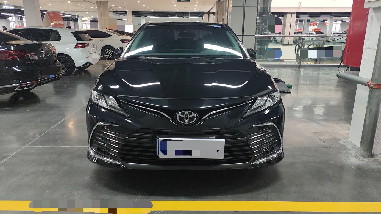 一边是车商卖惨，生意不好做，越做越亏本；另一边是消费者抱怨二手车价格贵，缺少性