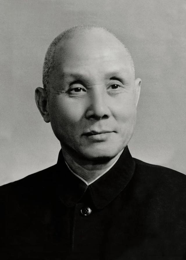 新中国中南军政委员会主要成员一览(1950年)