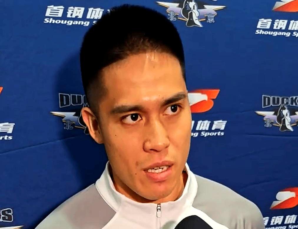 李楠指导刚上任那会儿，队里气氛其实挺微妙的。新帅新打法，谁心里都没底。陈盈骏