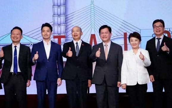 没想到啊，台中市长卢秀燕今天竟然当着立法院长韩国瑜、台北市长蒋万安，以及新北、桃