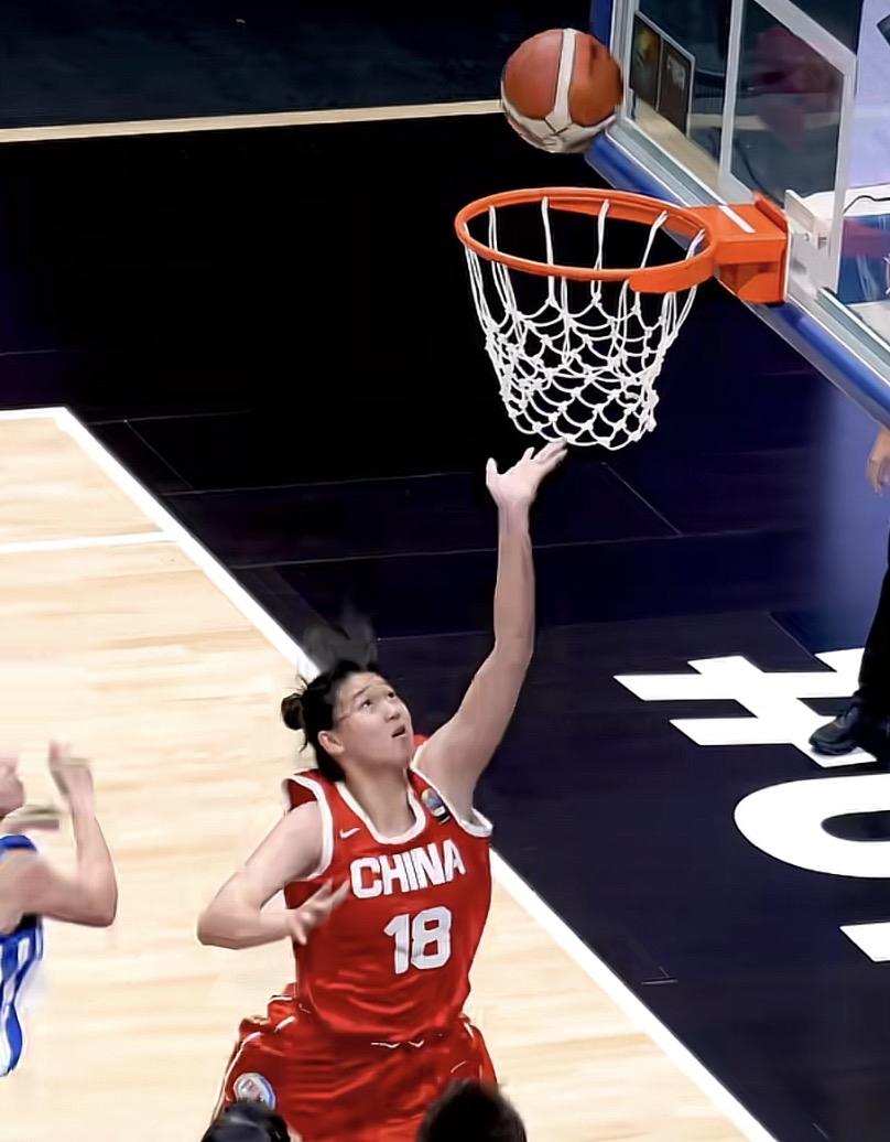 U18女篮亚洲杯最佳阵容出炉！前四名分“猪肉”，中国U18女篮孙晗昀入选，李沅珊