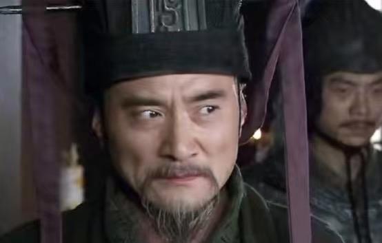 今日话题：李严为什么反对诸葛亮北伐？？？网友甲：诸葛亮、刘禅这些人不北伐，将