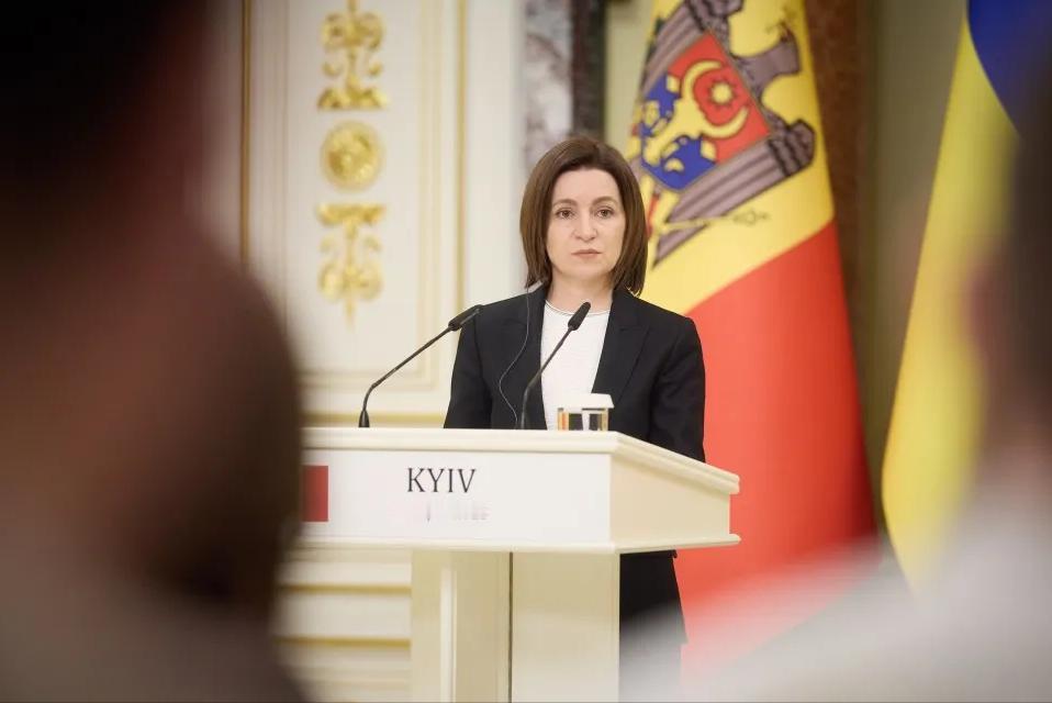 难怪摩尔多瓦会被肢解，在摩尔多瓦农民和乌克兰之间，摩尔多瓦总统桑杜选择了乌克兰。