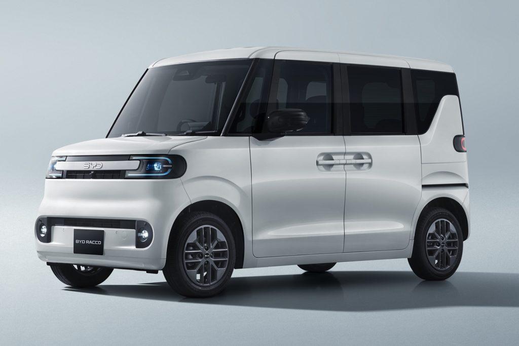 2025东京车展,比亚迪再出大招,带着13台乘用车和商用车亮相。全球首发了K-E