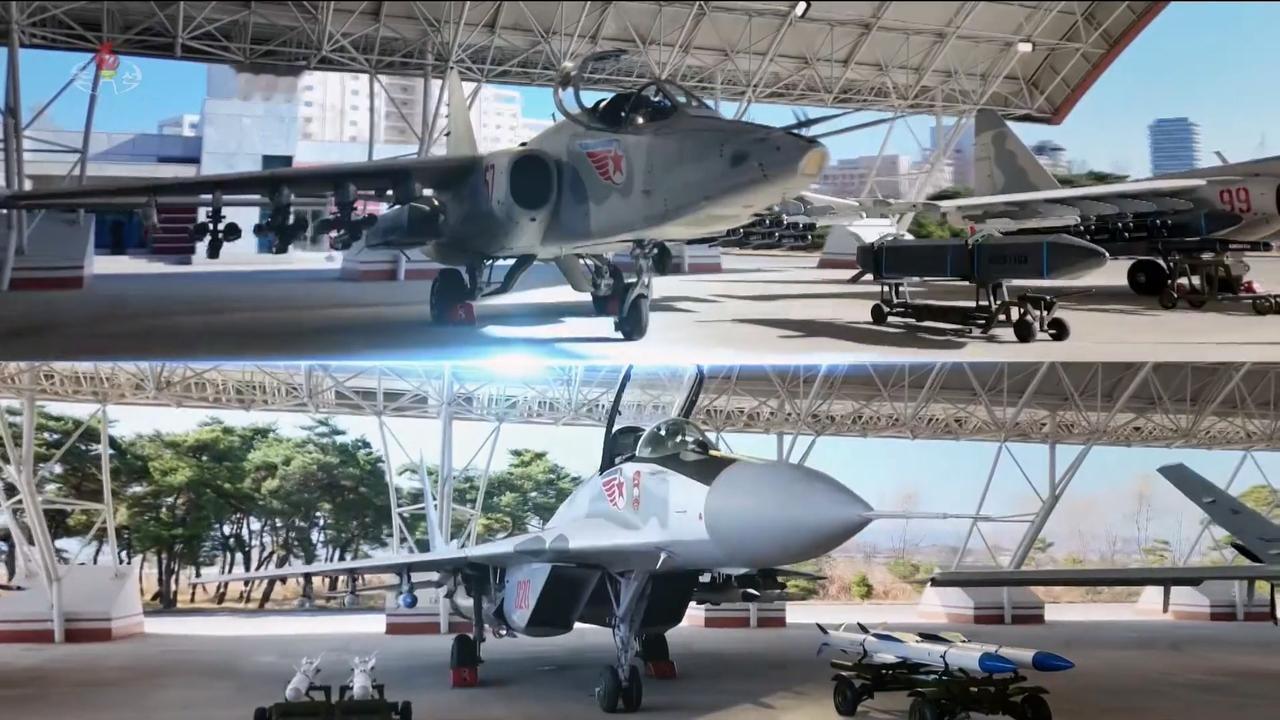 朝鲜人民军空军展示的苏-25、米格-29机载武器全都换了一茬，包括新型短距、中距