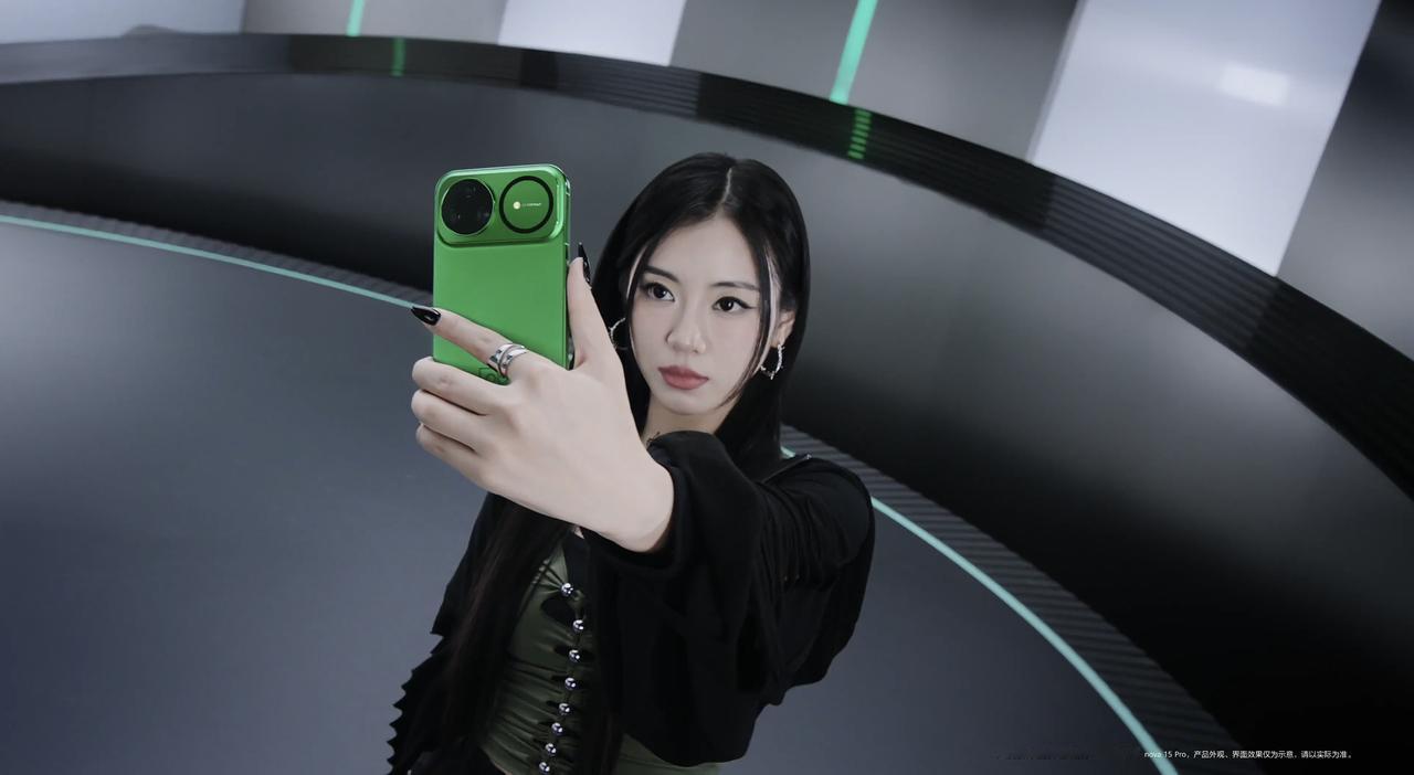 看过来！12月22日nova15系列惊艳登场，看完新品亮点直接被狠狠种草！全系