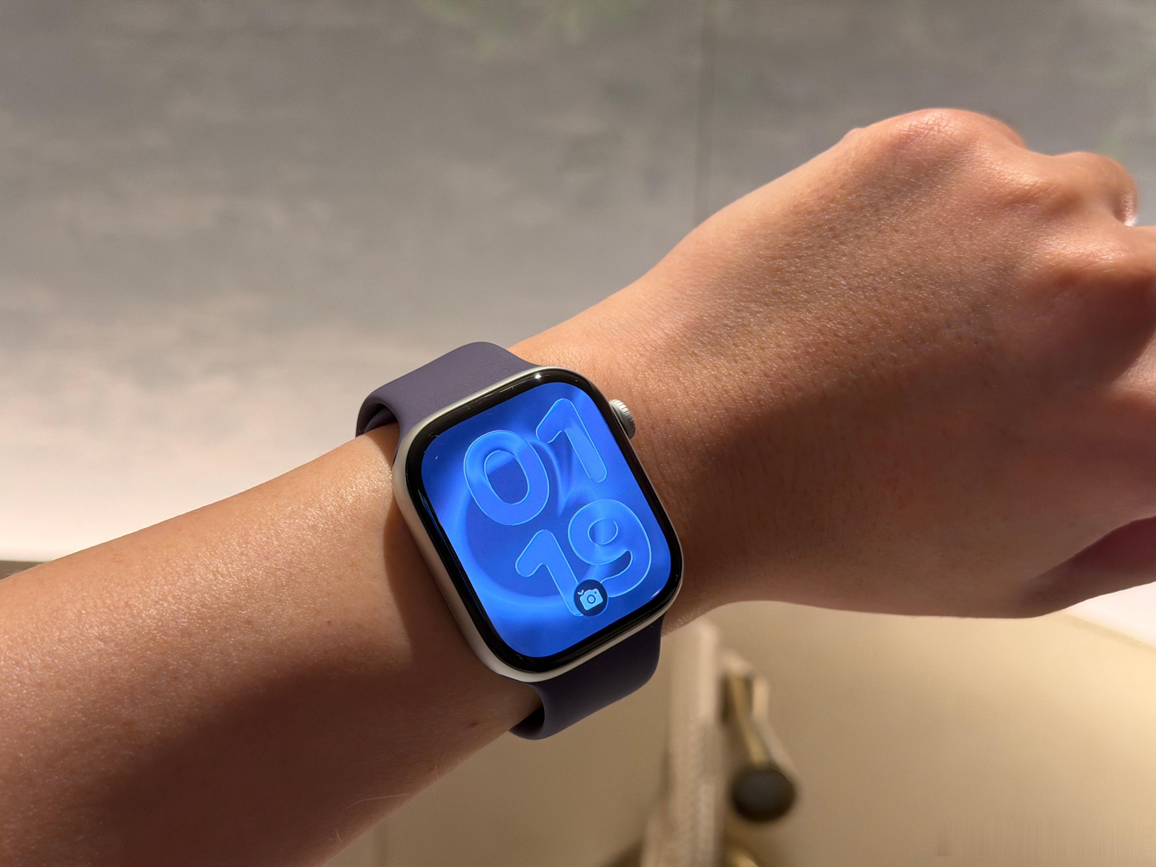 好消息，今年入手了AppleWatchS11蜂窝版支持了5G。坏消息，中国
