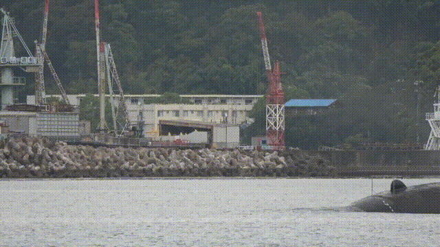 “大鲸”级潜艇6号艇‌SS-518‌“苍鲸”号从由良港出海进行海试，预计2