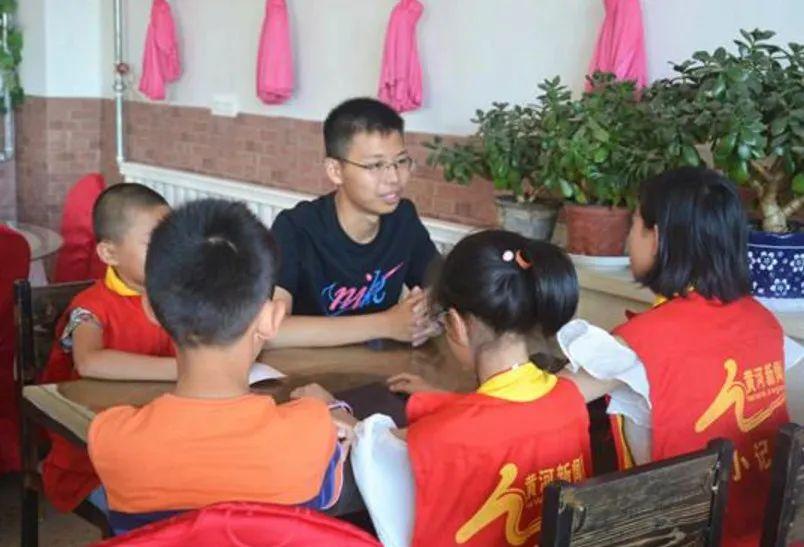 2015常书杰690分考上北大，沉迷游戏遭退学，受尽非议。2019年复读拿下71