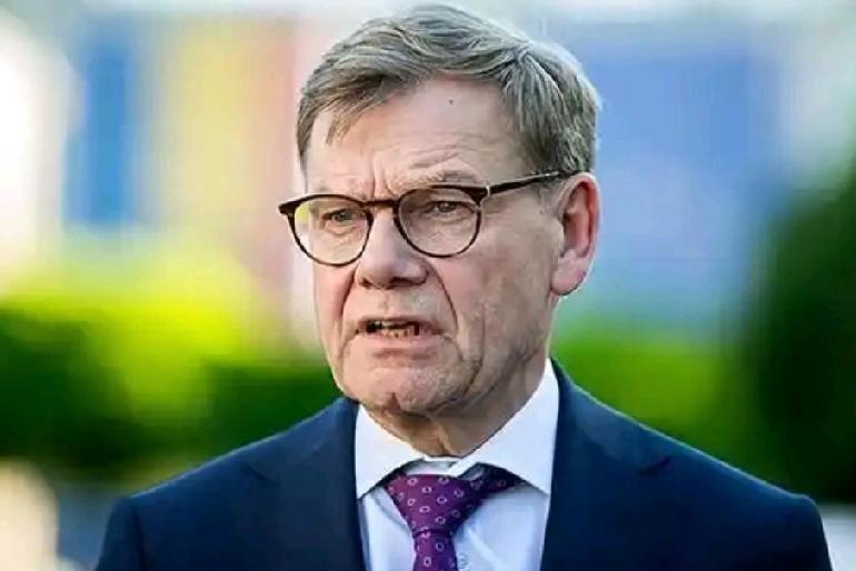 12月6日，路透社报道:“德国外长瓦德福尔明天将启程访华，此行聚焦欧中经贸紧张与