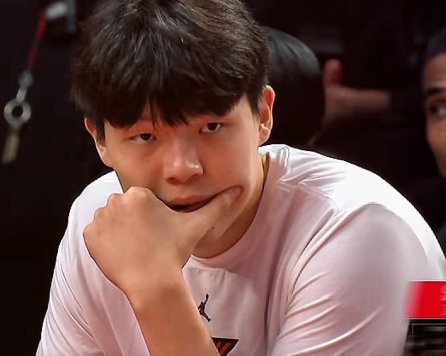 2025年11月2日，NBA波特兰开拓者队官方宣布将中国球员杨瀚森下放至其发展联