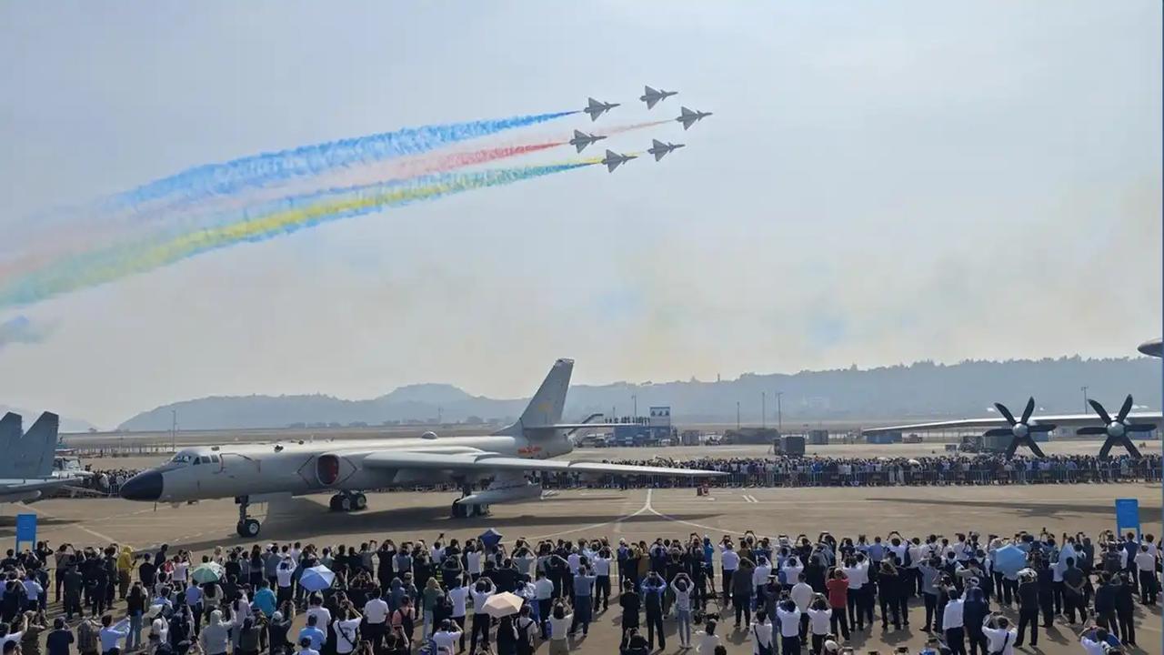 中国捅了个大篓子，把西方吓得够呛！10月13号，2026珠海航展正式放话了，