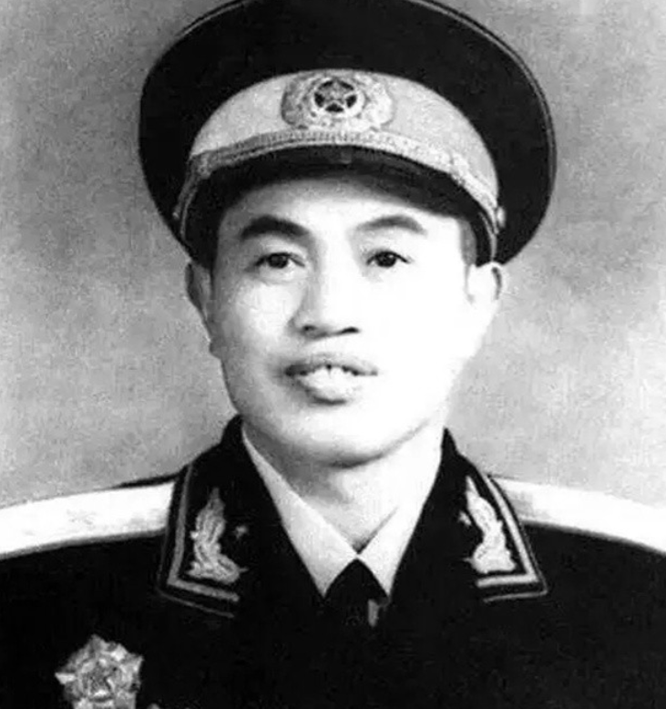 1944年，日军入侵河南。因当时少林寺有百名持枪武僧，所以豫西抗日支队请他们协助