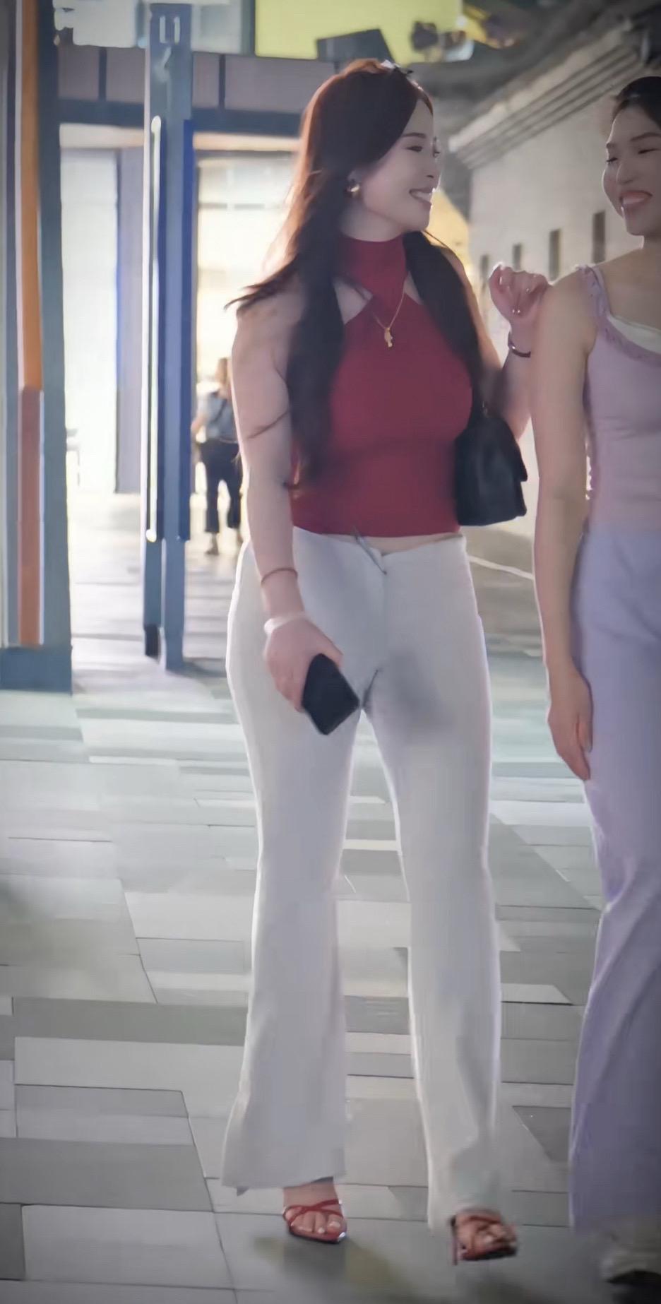 女神 美女 清纯女神 拥有好身材