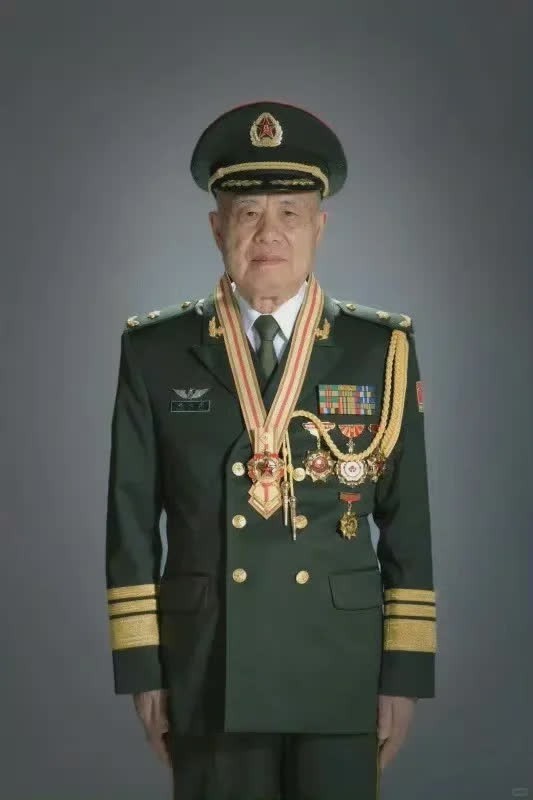 致敬中国工程院士钱七虎，国之脊梁！请您为伟大的科学家停留1秒钟，钱老，一生为