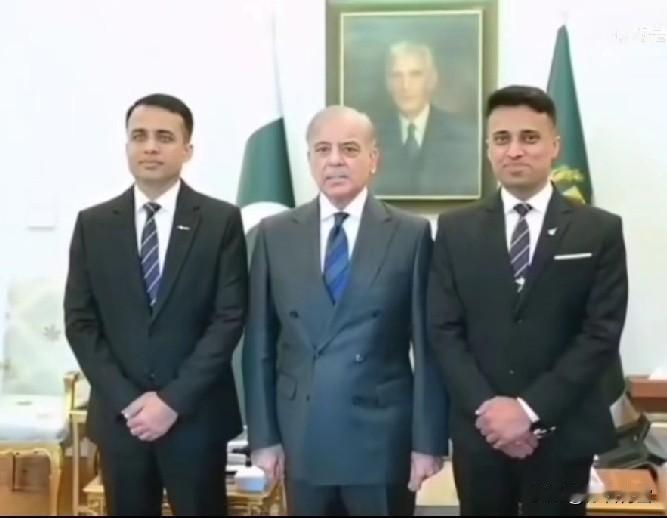 “‘登上中国空间站，你们唯一要做的就是领先印度！’巴基斯坦总理夏巴兹一句直白到不