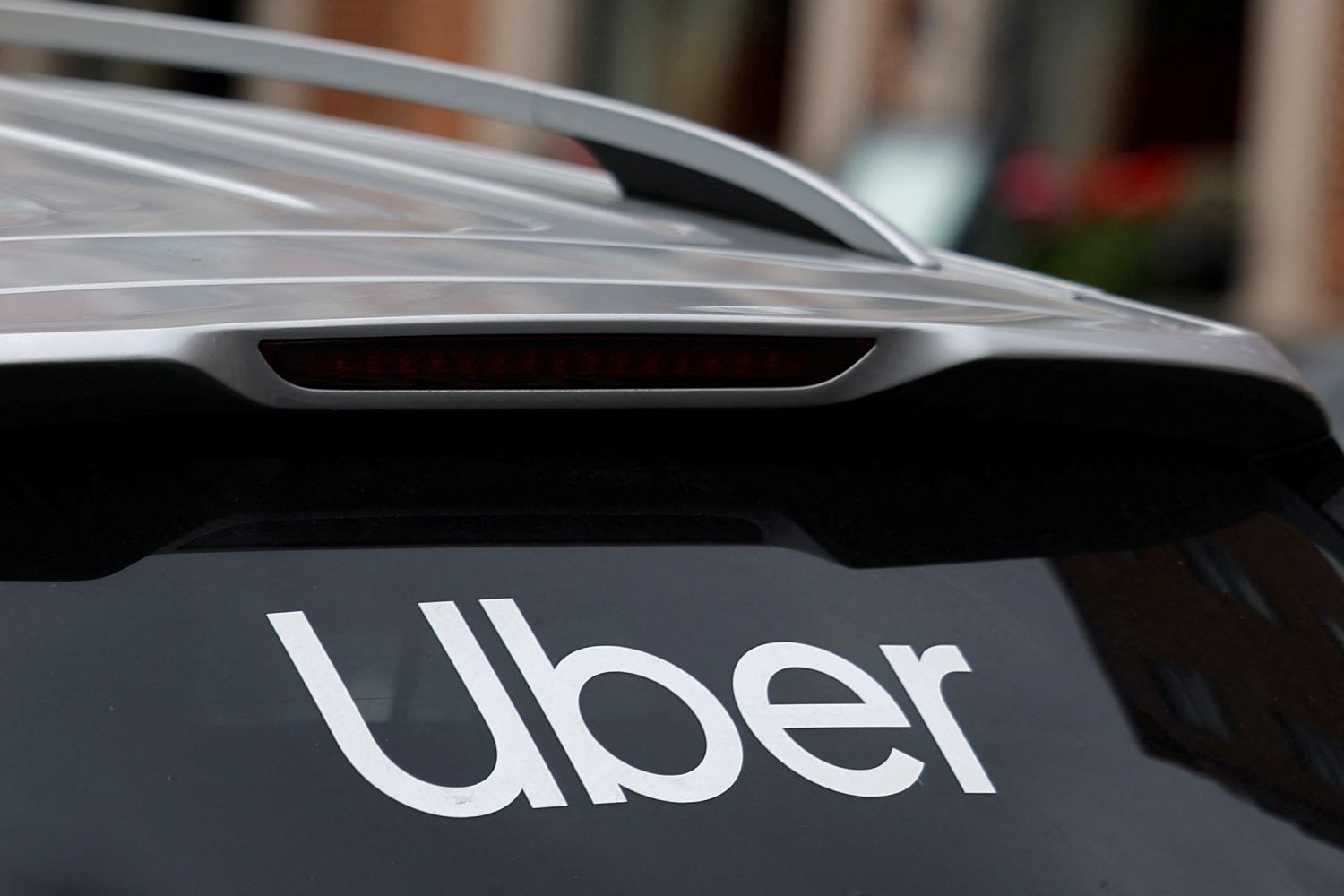 【Uber裁员23%人事部门高管重组风暴袭来】当硅谷科技巨头纷纷把裁员...