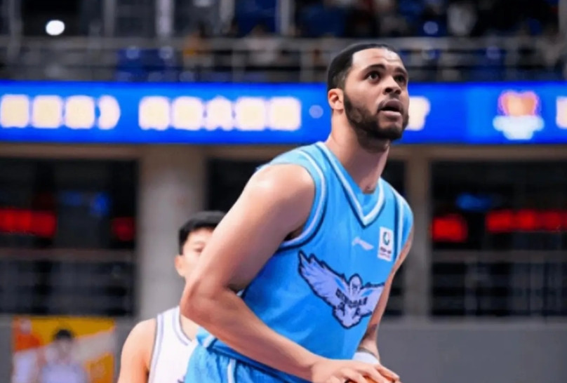 本赛季最强的三名CBA外援！大家认同吗？第一名:韦瑟斯庞（青岛）目前场均2