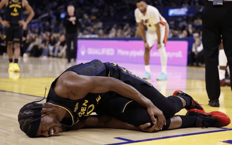 有一说一，吉米巴特勒赛季报销，在你看来此事谁会偷着乐？1、克莱-汤普森?