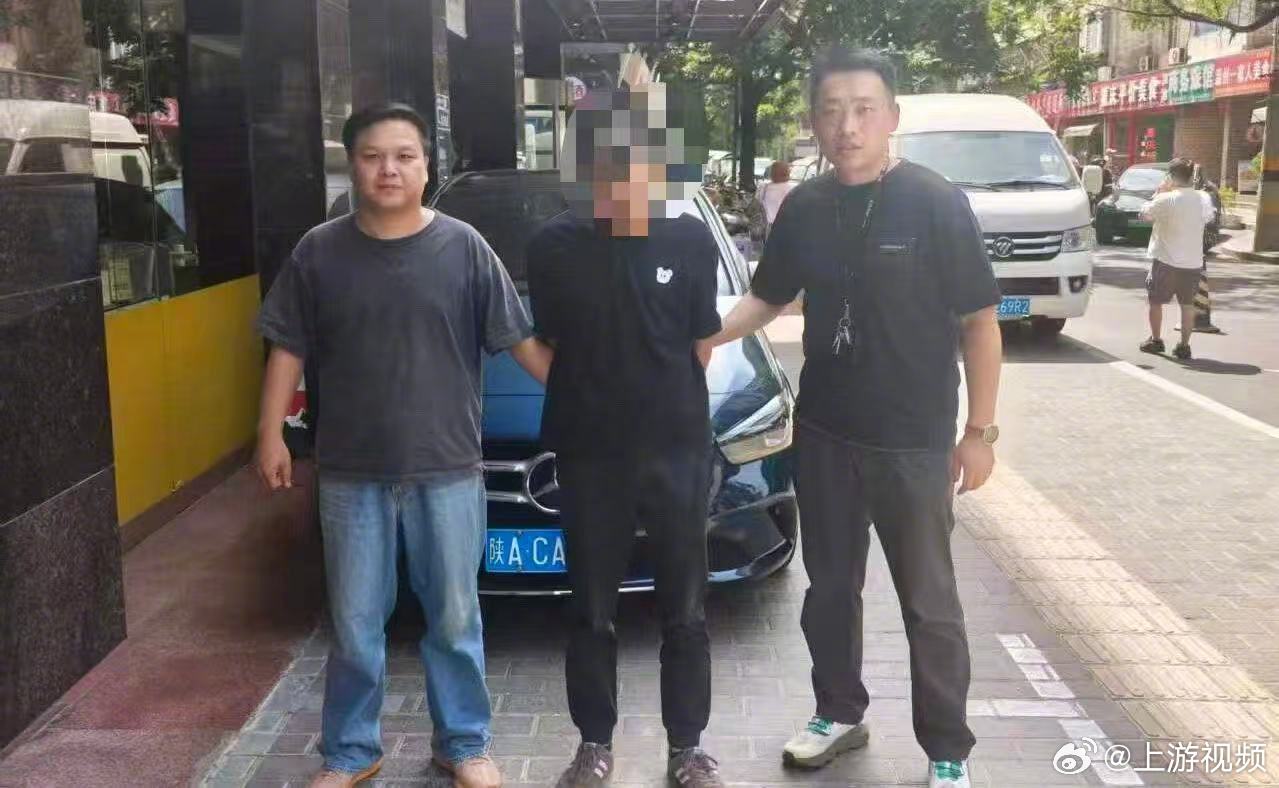 #员工偷换店铺收款码半年转走近10万#【西安一卤肉店藏“内鬼”，偷换收款码半年偷