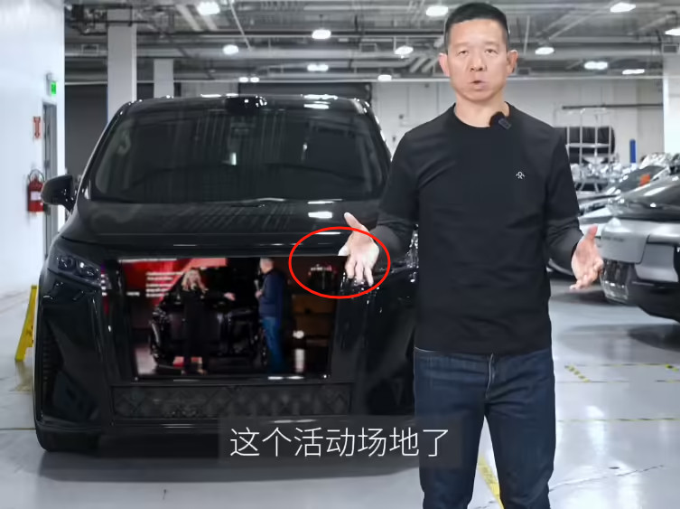 此前贾跃亭在美国发布新车，网友一直好奇车是怎么造出来的，预估肯定是有国内这边车企