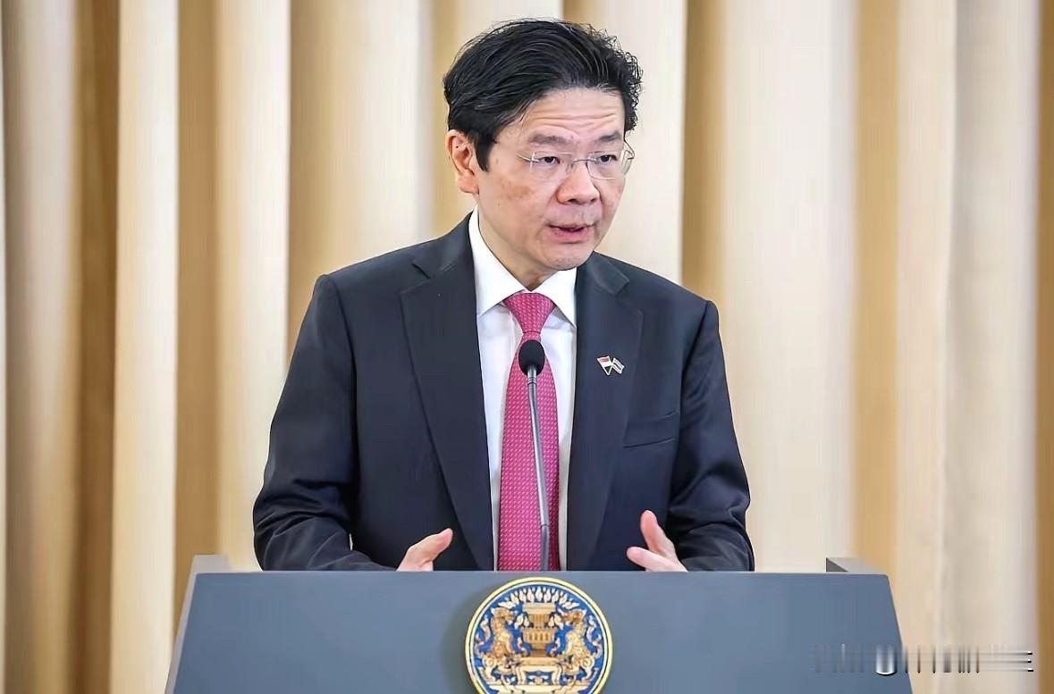 黄循财这次是真的急了！12月19号彭博论坛上那表情，藏都藏不住。11月19日彭