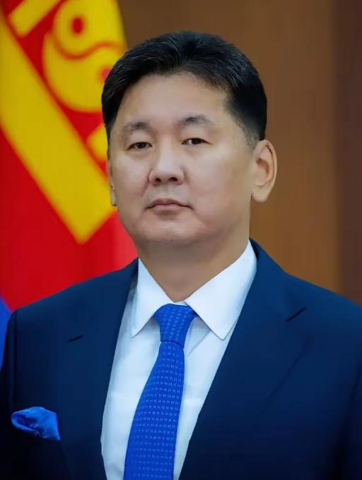 前几天，蒙古国总统呼日勒苏赫签署第362号总统令：把每年11月定为“边防月”，并