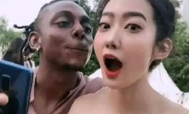 我看到网上绝大部分国人对黑人没有好感，但是，为什么有那么中国的女子喜欢跟黑人男子