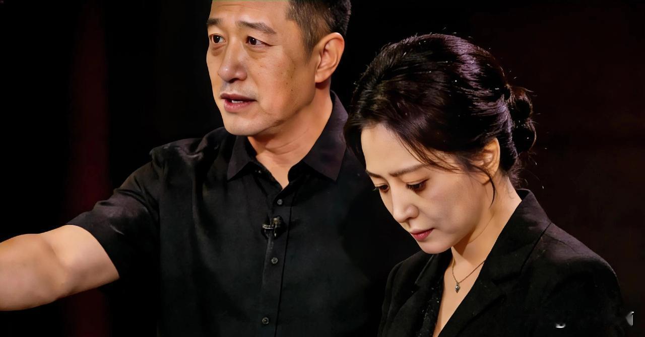 孙涛护短闫学晶：一场得不偿失的“英雄救美”，二十年口碑一朝崩塌春晚“常青树