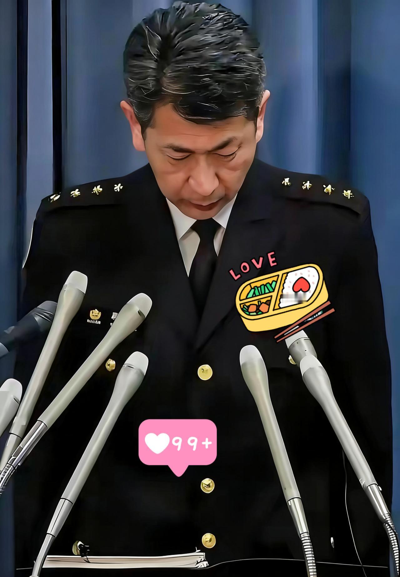 就在刚刚，日本自卫队最高长官认错啦！日本自卫队最高长官、陆上幕僚长荒井正芳正