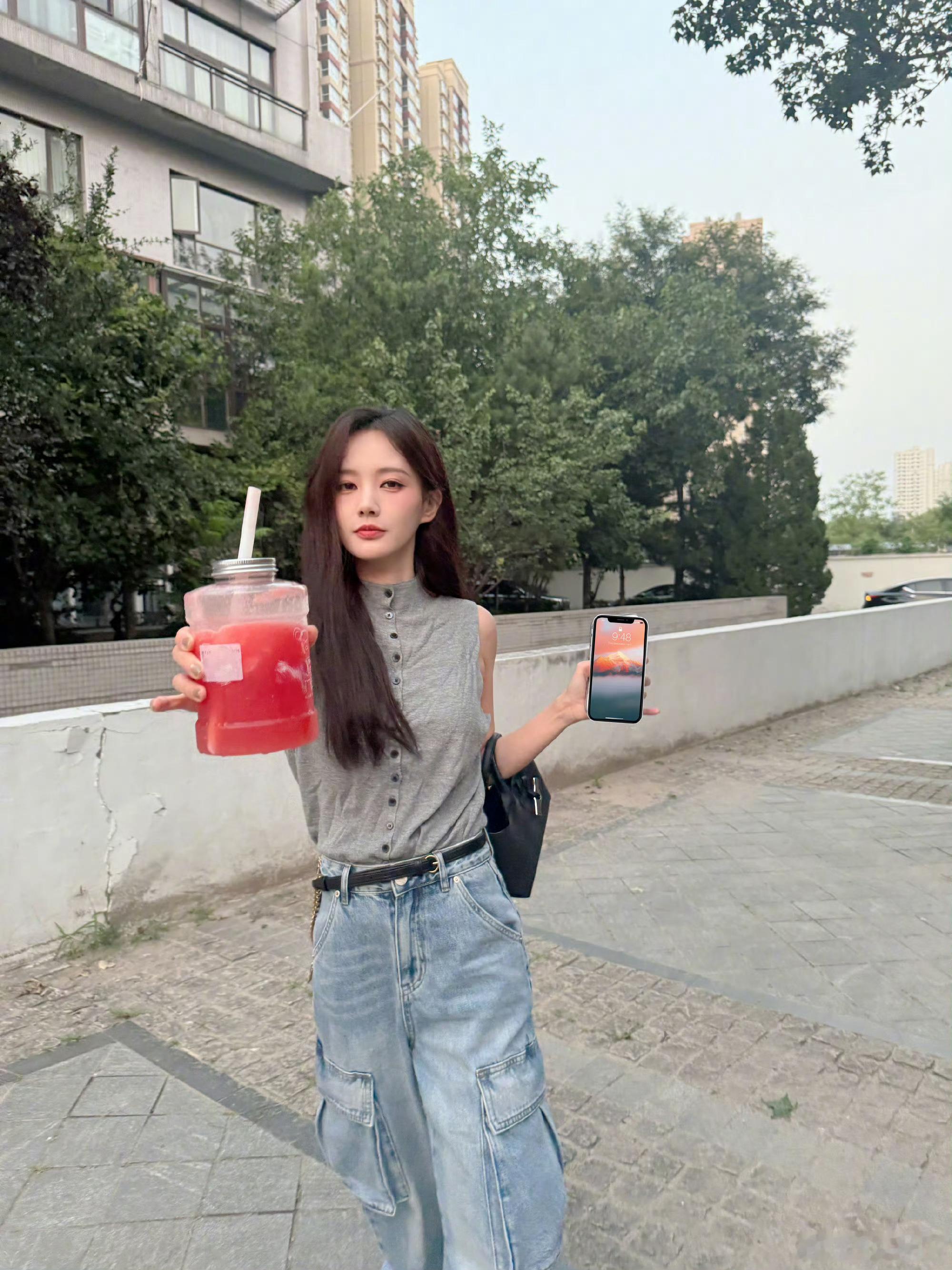 李一桐，美女且可爱​​​